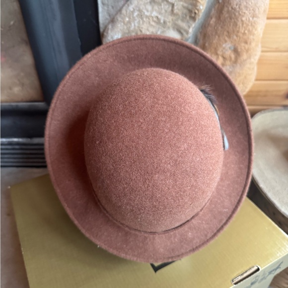 1990s Betmar‎ 100% Wool Feathered Hat - Picture 5 of 6